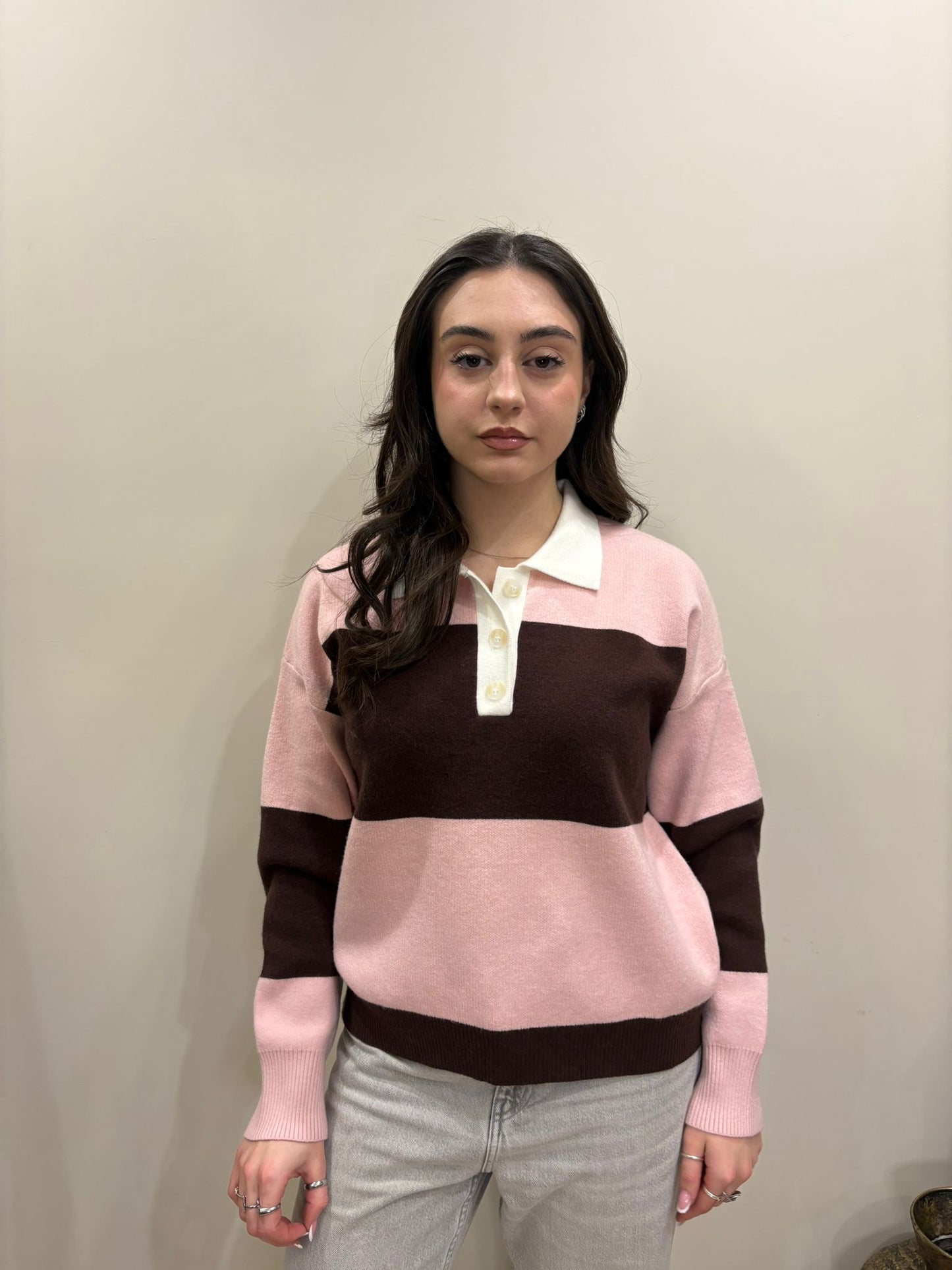 Maglione in lana a righe larghe marroni