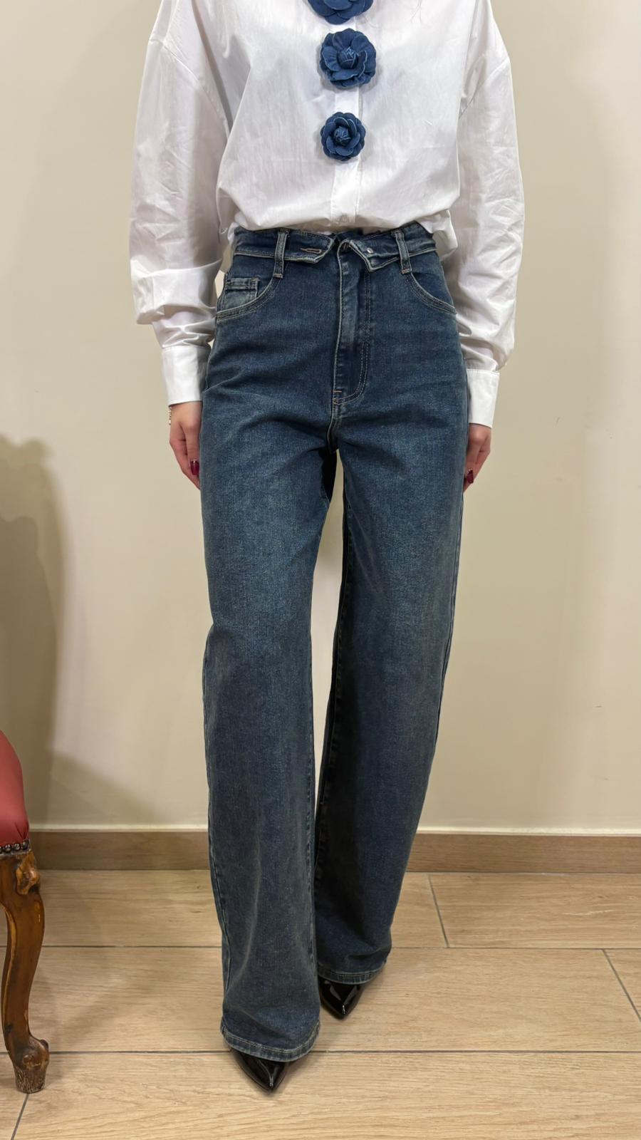 Jeans Alexis – Chiusura con risvolto