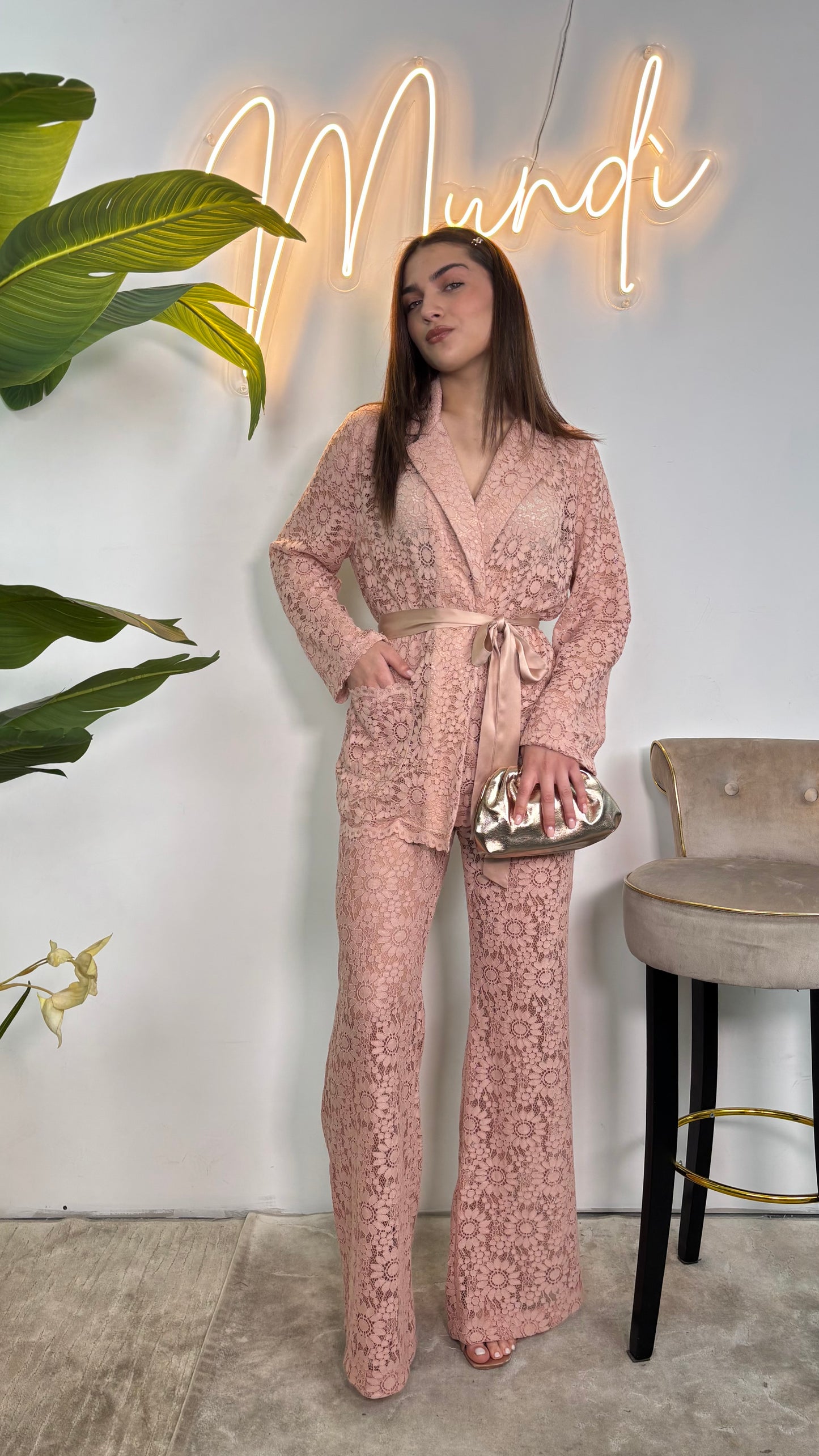 Tailleur in pizzo by LUMINA CIPRIA